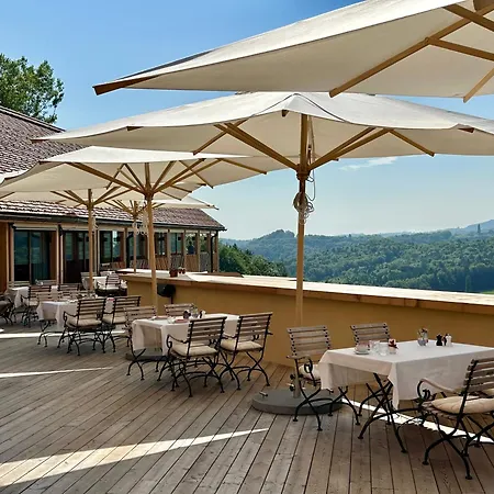 Hotel Fraeulein Leni 4*