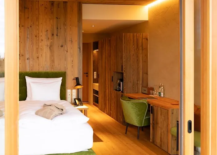 Fraeulein Leni 甘利特茨